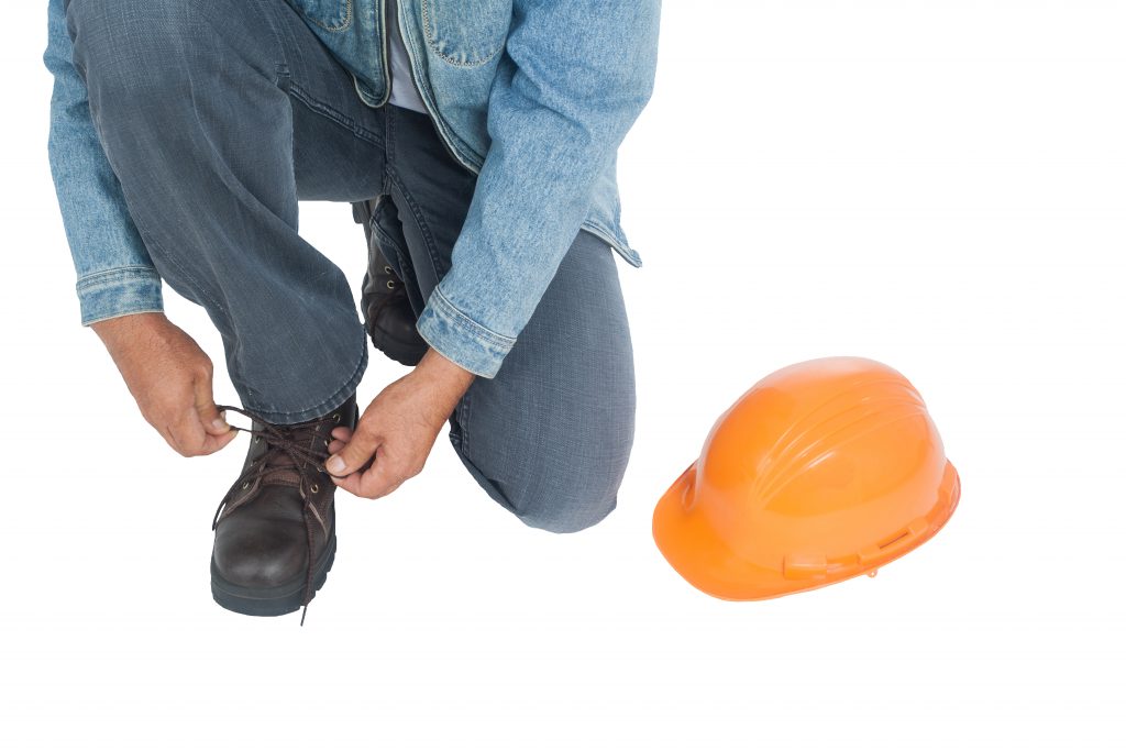 What are the differences between steel toe shoes and boots and aluminum or composite toe ?